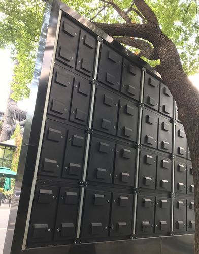 户外LED广告屏与LED户外屏 从技术特征到选购运营的完整指南